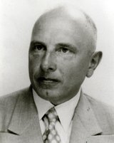 В Ивано-Франковске униатские епископы освятили памятник главному идеологу украинских националистов