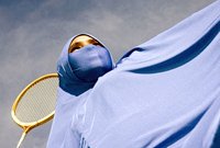 Суд Бангладеш запретил принуждать к ношению исламской одежды в учебных заведениях и на работе