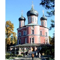 В день празднования в честь Донской иконы Божией Матери Святейший Патриарх Кирилл совершил Божественную литургию в Донском монастыре