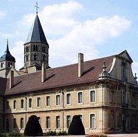 Во Франции отмечают 1100 лет со дня основания бывшего аббатства Клюни