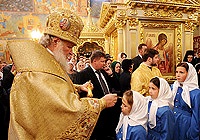 Святейший Патриарх Кирилл совершил утреню в Свято-Введенском Толгском женском монастыре