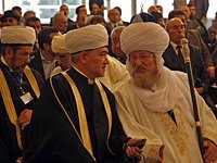 Известный исламовед Роман Силантьев считает, что необходимо пресечь все спекуляции на тему дискриминации мусульман в столице