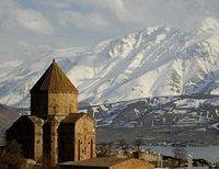 В Армении Литургию в церкви на острове Ахтамар расценили как «политическое шоу» турецких властей