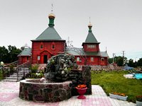 Предстоятель Русской Церкви посетил храм в честь святителя Николая Чудотворца в Южно-Сахалинске