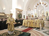 Предстоятель Русской Церкви совершил всенощное бдение в кафедральном соборе Христа Спасителя в Калининграде