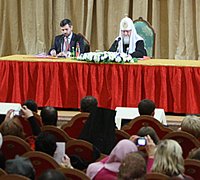 Святейший Патриарх Кирилл: Православные СМИ необходимы и для воцерковленного человека Святейший Патриарх Кирилл: Православные СМИ необходимы и для воцерковленного человека