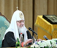 Святейший Патриарх Кирилл: Революций на пути дальнейшего укрепления единства Русской Церкви в Отечестве и за рубежом не предвидится Святейший Патриарх Кирилл: Революций на пути дальнейшего укрепления единства Русской Церкви в Отечестве и за рубежом не предвидится
