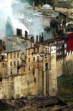 Из-за сокращения пожертвований снизились темпы восстановительных работ в афонском монастыре Хиландар