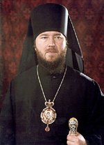 На девятый день кончины епископа Архангельского и Холмогорского Тихона на месте его погребения совершены Литургия и заупокойные богослужения