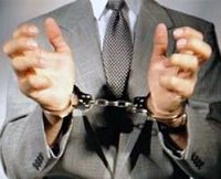 Житель Калифорнии арестован за избиение священника-иезуита, который в детстве подверг его насилию