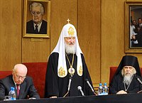 Встреча Предстоятеля Русской Церкви с сотрудниками Научного центра сердечно-сосудистой хирургии им. А.Н. Бакулева
