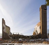 В Бельгии после Рождественской мессы под тяжестью снега рухнула церковь