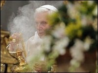 Папа Римский предложил провести в октябре 2011 г. в Ассизи саммит глав мировых религий