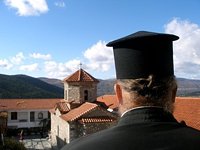 Антикризисные меры правительства Греции по сокращению госслужащих коснутся и клириков Элладской Православной Церкви