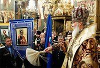 Святейший Патриарх Кирилл освятил знамена, флаги и хоругви войсковых казачьих обществ