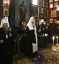 Предстоятель Русской Церкви совершил литию по жертвам террористического акта в аэропорту «Домодедово»