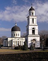 Святейший Патриарх Кирилл в своём докладе коснулся проблемы взаимоотношения Церкви и государственной власти в Молдове