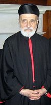 Папа Римский все еще не решается принять отставку главы Маронитской церкви