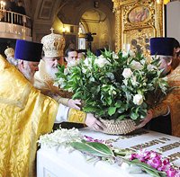 Предстоятель Русской Церкви совершил литию по приснопамятным Патриархам Алексию I и Алексию II