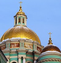 В праздник Иверской иконы Божией Матери и день памяти св. Алексия Московского Святейший Патриарх Кирилл совершил Божественную литургию в Богоявленском кафедральном соборе