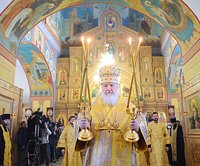 В Прощеное воскресенье Святейший Патриарх Кирилл совершил Божественную литургию в Свято-Никольском храме в Покровском