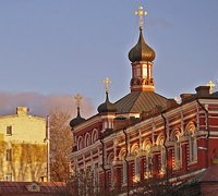 В четверг первой седмицы Великого поста Святейший Патриарх Кирилл молился за уставным богослужением в Богородице-Рождественском cтавропигиальном монастыре