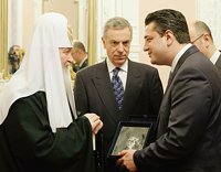 Предстоятель Русской Православной Церкви посетил прием в посольстве Греции по случаю праздника Торжества Православия