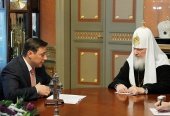 Святейший Патриарх Кирилл встретился с полномочным представителем Президента России в Северо-Кавказском федеральном округе А.Г. Хлопониным