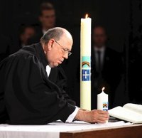 Глава Евангелической церкви Германии: «пасторы чаще хоронят людей, чем крестят»