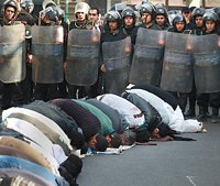 Египет продолжает находиться «на вулкане», утверждает коптский католический епископ