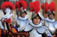 В Ватикане сегодня состоится традиционная церемония приведения к присяге новобранцев папской Швейцарской гвардии