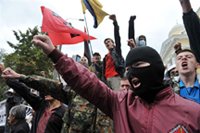 Из-за бесчинств националистических молодчиков во Львове в День Победы не удалось совершить заупокойные богослужения в память о павших воинах