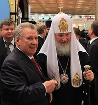 Святейший Патриарх Кирилл поздравил директора «Софрино» Е.А. Пархаева с 70-летием со дня рождения