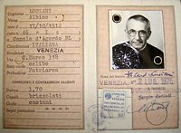 Идентификационная карта кардинала Лучиани, будущего Папы Иоанны Павла I, продана с аукциона Ebay