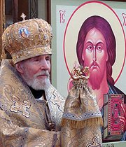 Патриаршее поздравление архиепископу Керченскому Анатолию с 55-летием иерейской хиротонии