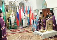 Состоялось наречение архимандрита Иннокентия (Яковлева) во епископа Нижнетагильского и Серовского и архимандрита Игнатия (Депутатова) во епископа Шахтинского и Миллеровского