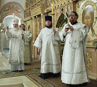 В канун праздника Преображения Господня Святейший Патриарх Кирилл совершил всенощное бдение в нижней Спасо-Преображенской церкви Храма Христа Спасителя