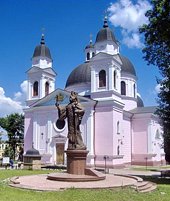 Начался Первосвятительский визит Святейшего Патриарха Кирилла в Черновицкую и Буковинскую епархию