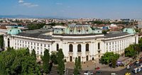 Суд обязал Софийский университет выплатить компенсацию инвалиду-студенту Богословского факультета, которому не смогли обеспечить условия для обучения