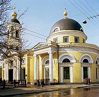 Предстоятель Русской Церкви совершил Божественную литургию в храме в честь иконы Божией Матери «Всех скорбящих Радость» на Большой Ордынке