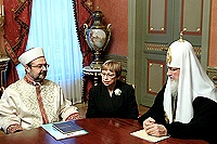 Состоялась встреча Святейшего Патриарха Кирилла с председателем Управления по делам религий при Правительстве Турецкой Республики Мехметом Гёрмезом