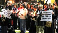 Американские христиане протестовали против исполнения богохульной пьесы