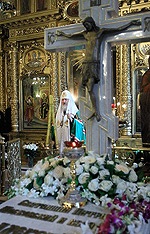 Святейший Патриарх Кирилл совершил литию у гробницы приснопамятного Святейшего Патриарха Алексия II