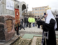 Святейший Патриарх Кирилл совершил освящение закладного камня на месте строительства храма в честь святителя Спиридона Тримифунтского на юге Москвы