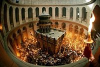 Обращение Святейшего Патриарха Кирилла к телезрителям трансляции схождения Благодатного огня