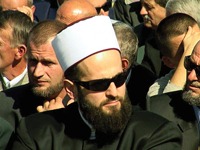 Муфтий, баллотирующийся в президенты Сербии, заявил, что способен обеспечить историческое примирение сербов с албанцами и бошняками