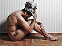 Иерархи Элладской Православной Церкви возмущены фотографиями обнаженного актера в архиерейской митре