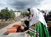 Предстоятель Русской Церкви совершил чин освящения закладного камня в основание строящегося храма свв. равноапп. Кирилла и Мефодия в Саранске
