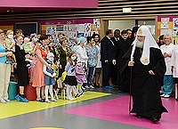 Святейший Патриарх Кирилл: Не может быть счастья без любви и самопожертвования