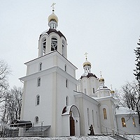 Святейший Патриарх Кирилл посетил храм свв. Космы и Дамиана и храм Рождества Пресвятой Богородицы в Калининграде